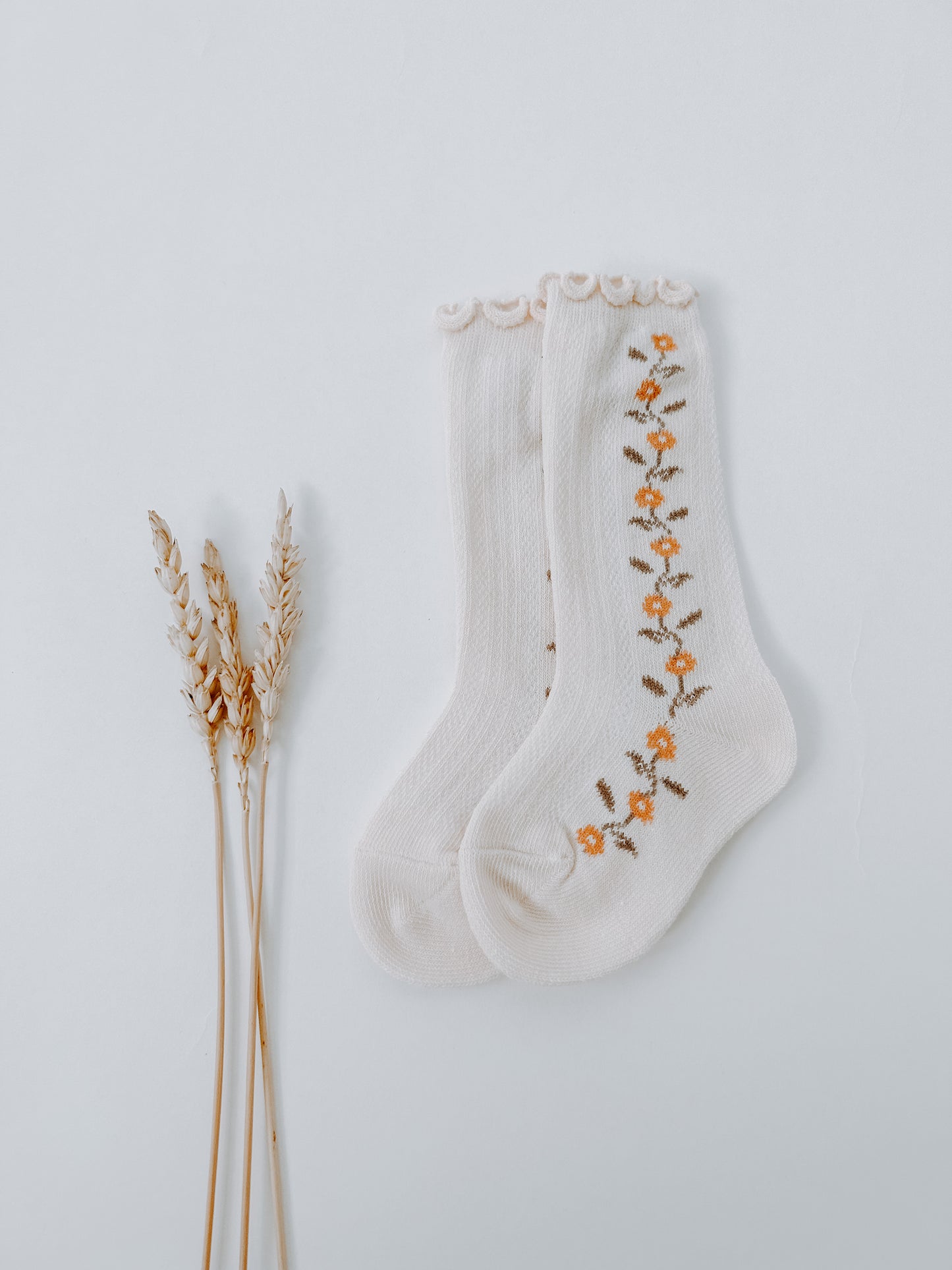 Floral Ribbed Crew Socks