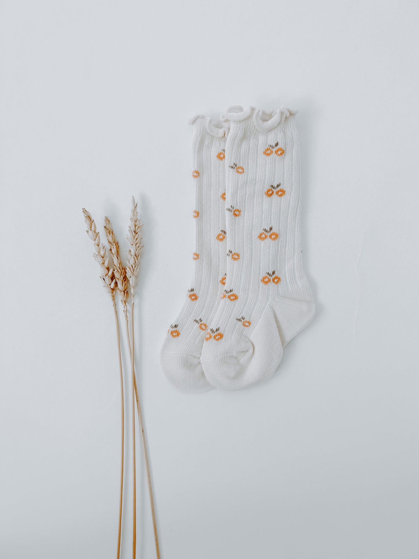 Floral Ribbed Crew Socks